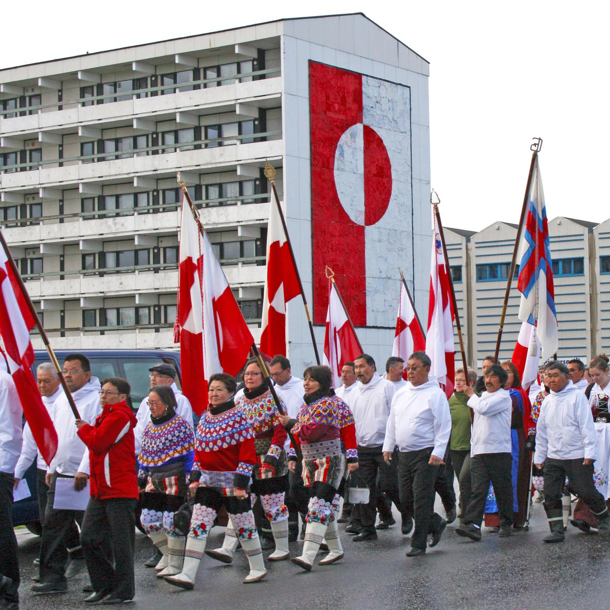 Cover of the Inussuk book